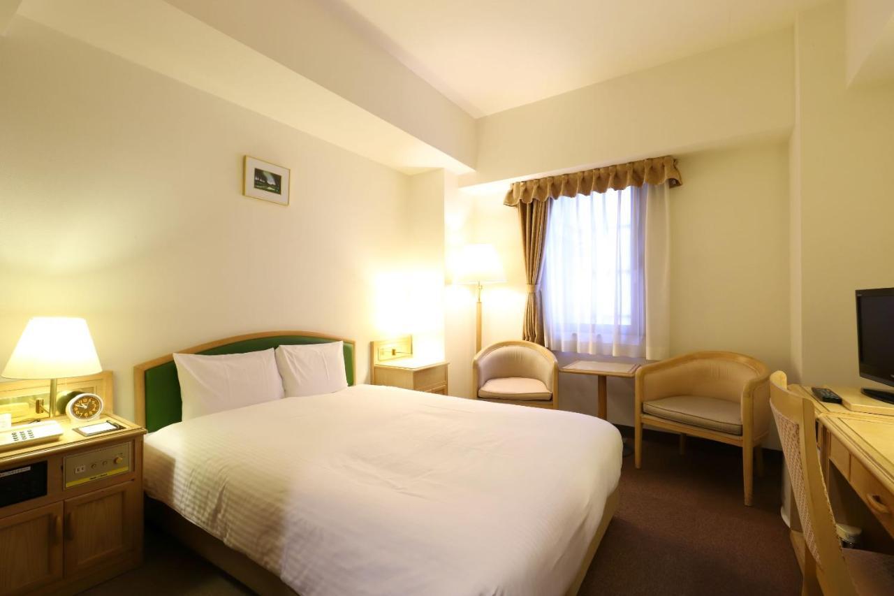 Hotel Smile Shinkansenguchi 2*